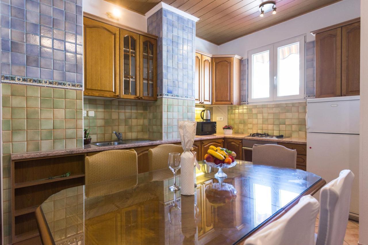 Apartman Ikar Podstrana Kültér fotó