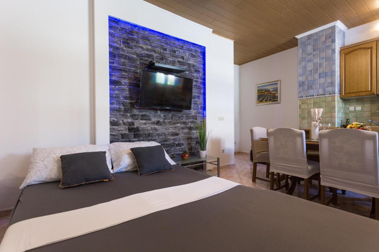 Apartman Ikar Podstrana Kültér fotó