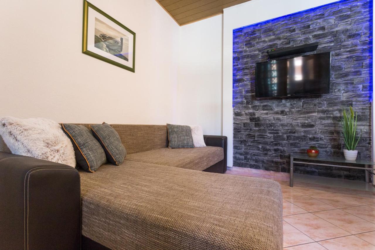 Apartman Ikar Podstrana Kültér fotó
